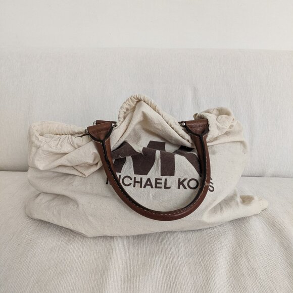 Michael Kors Brown Leather Doctors Satchel with Duster - Picture 2 of 10